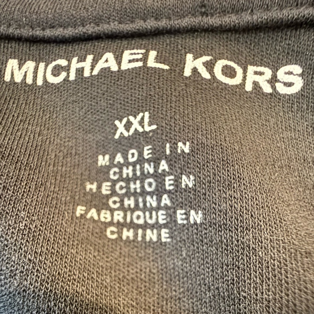 Michael Kors Men's Black V Neck T-Shirt XXL - Picture 3 of 3